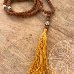 Japamala Nepalí Amarillo Buda para nuevos comienzos, felicidad y sabiduría