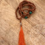 Japamala Nepalí Naranja Buda para sabiduría, felicidad y transformación