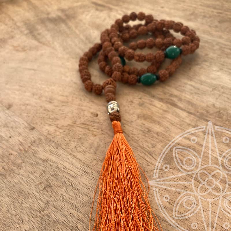 Japamala Nepalí Naranja Buda para sabiduría, felicidad y transformación